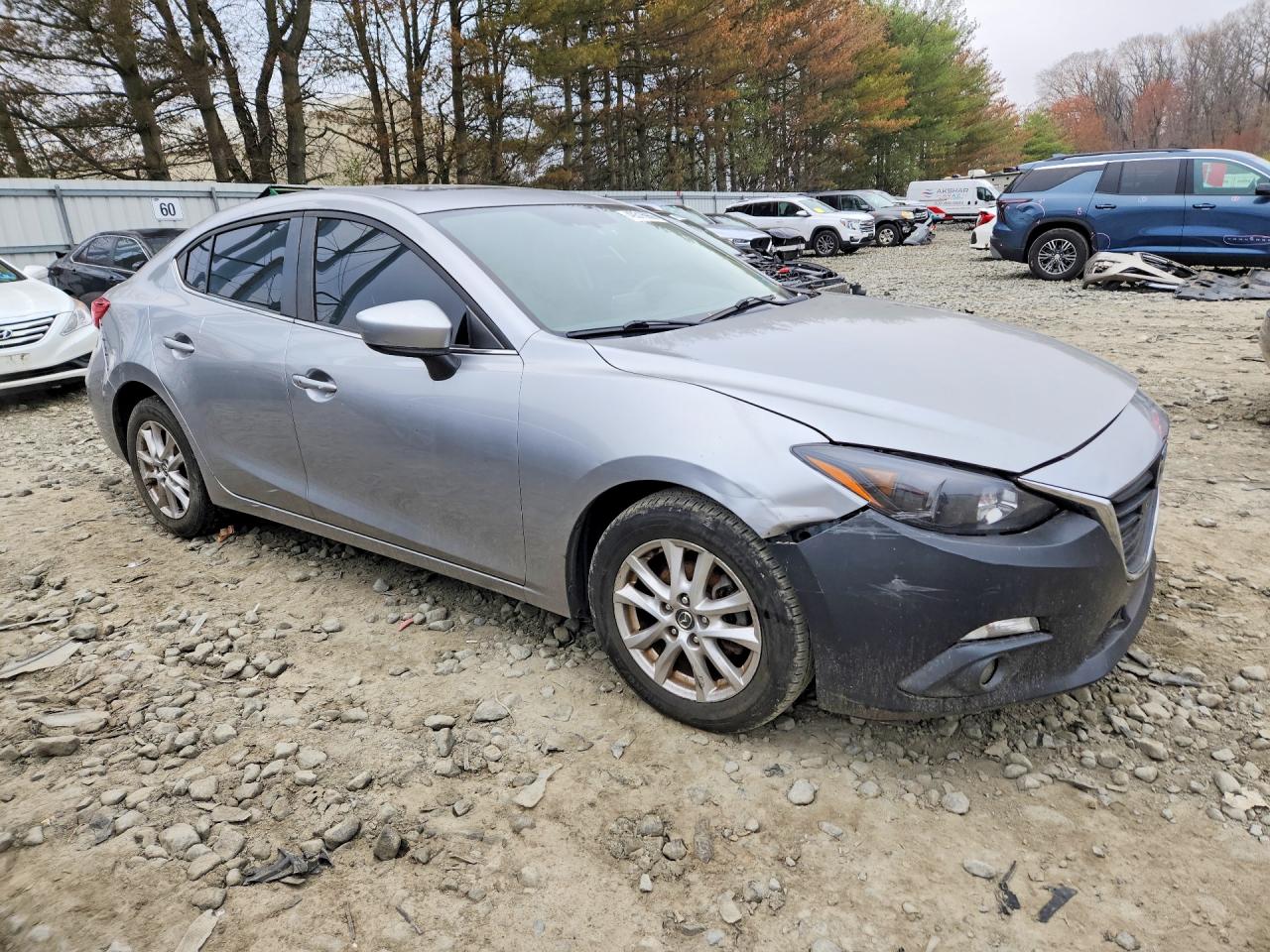 2016 MAZDA 3