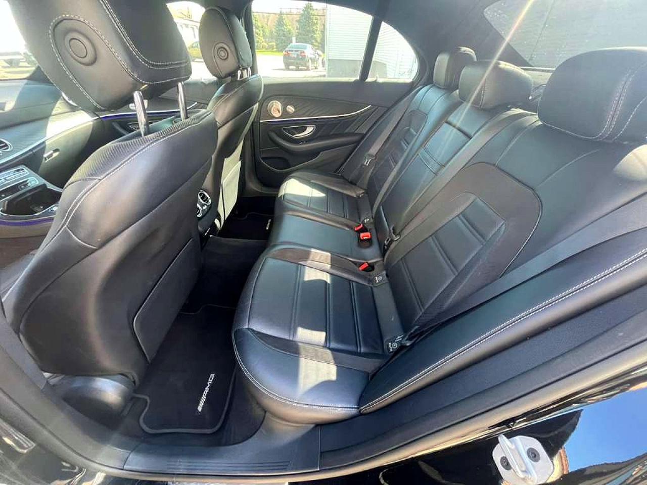 2022 MERCEDES-BENZ E
