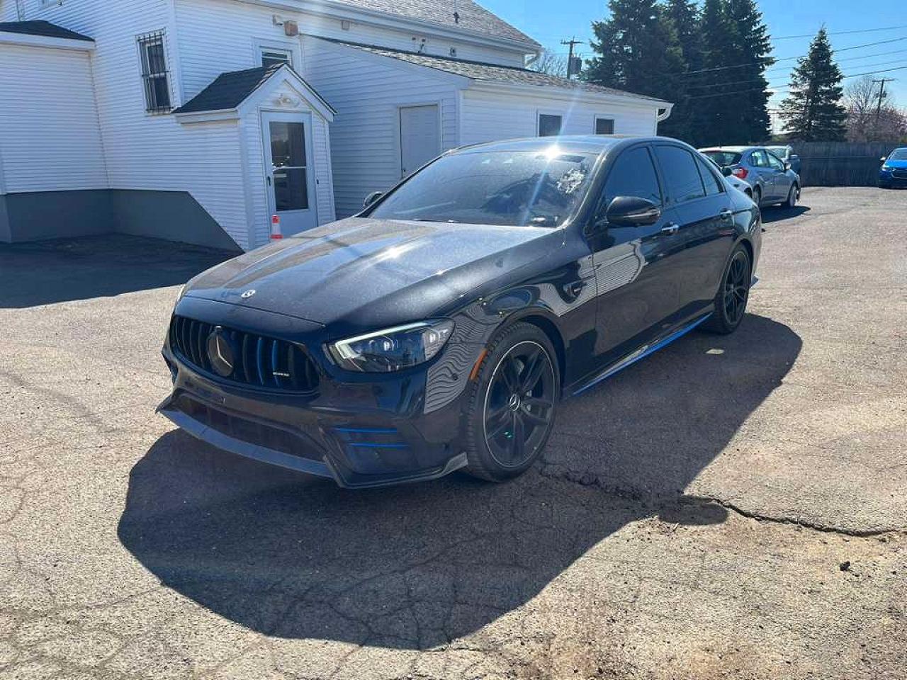2022 MERCEDES-BENZ E