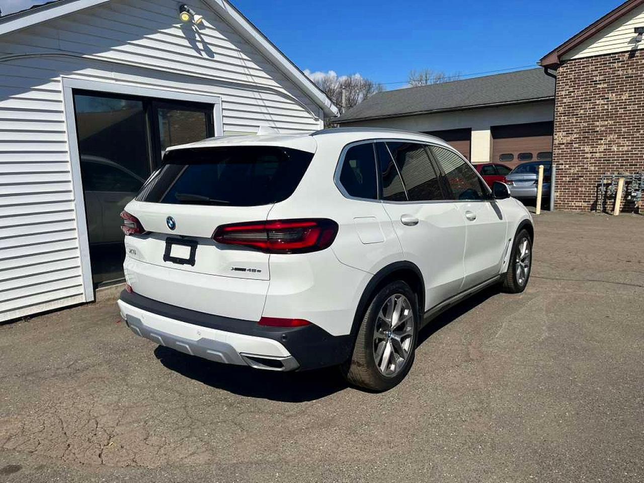 2022 BMW X5