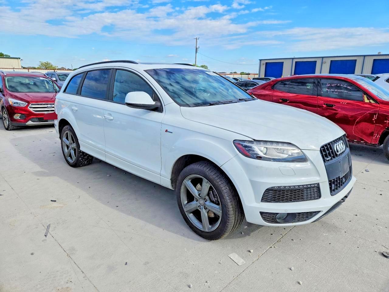 2015 AUDI Q7