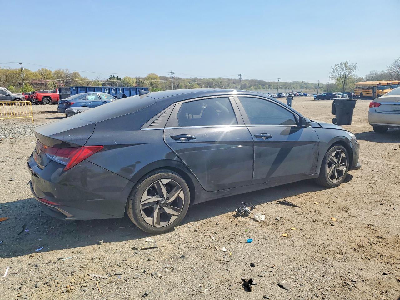 2023 HYUNDAI ELANTRA