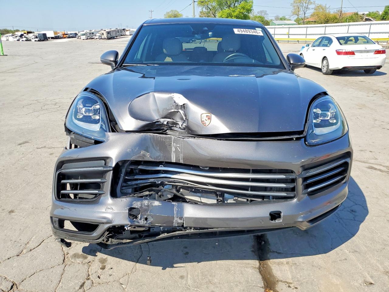 2019 PORSCHE CAYENNE
