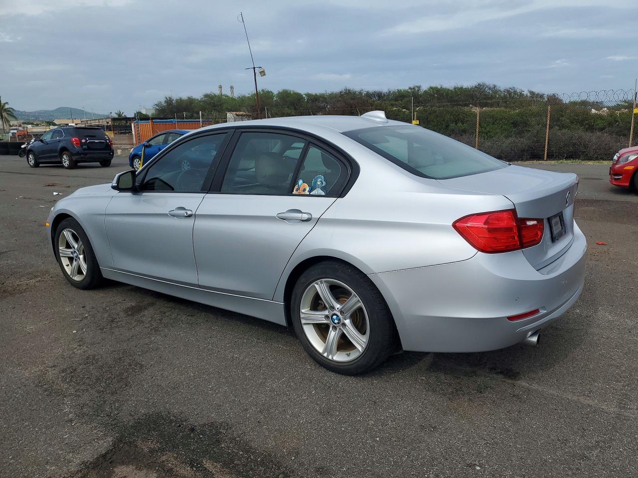 2015 BMW 320