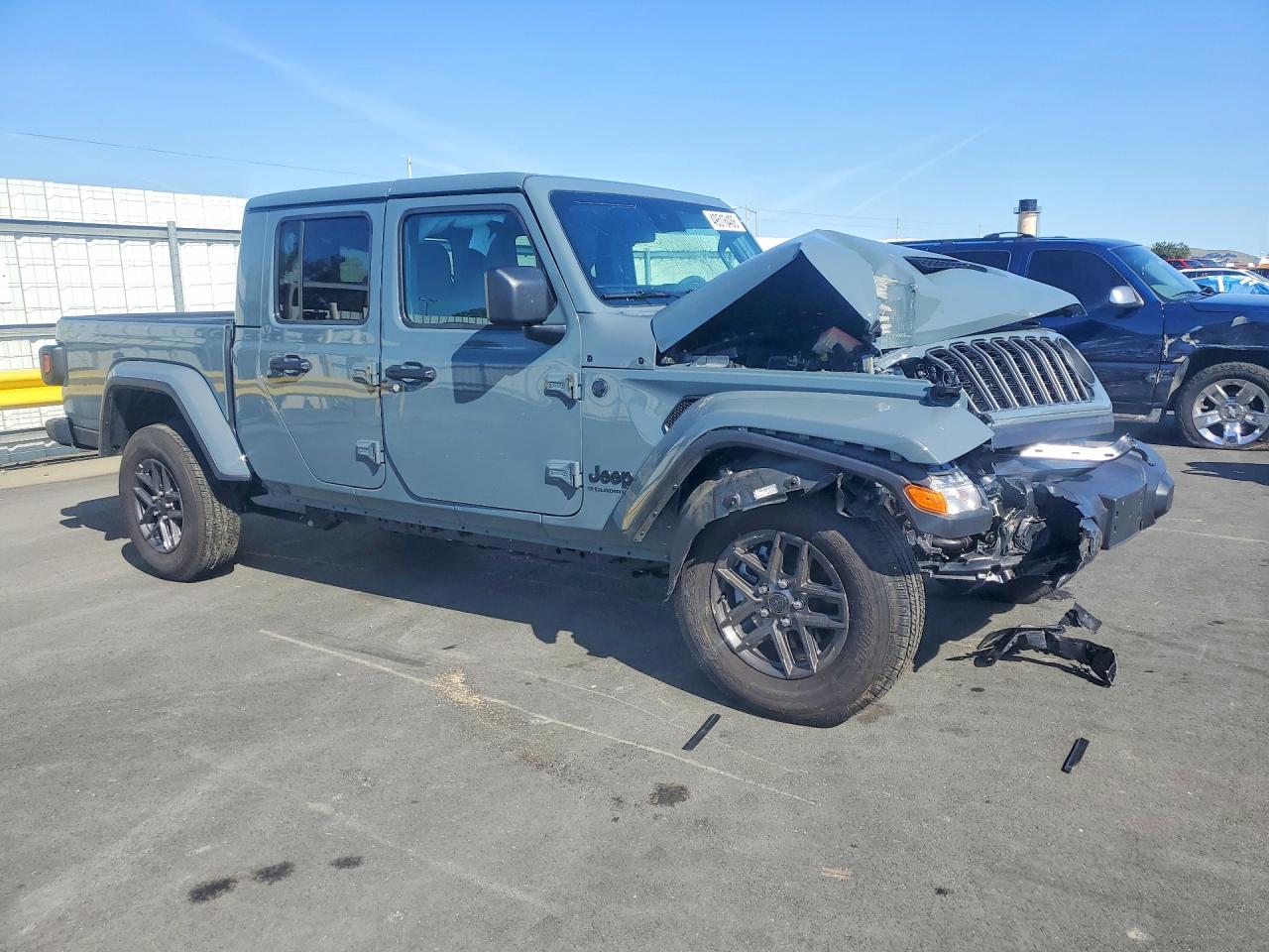 2025 JEEP GLADIATOR