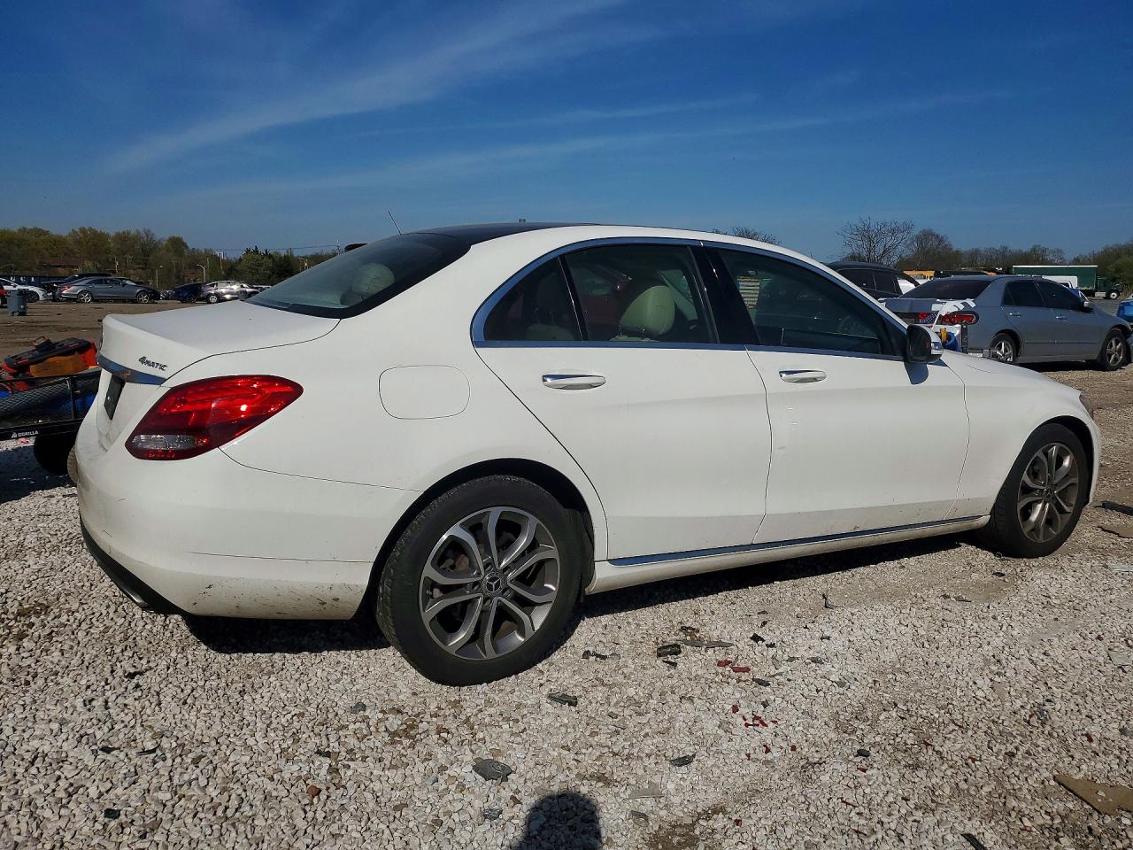 2017 MERCEDES-BENZ C