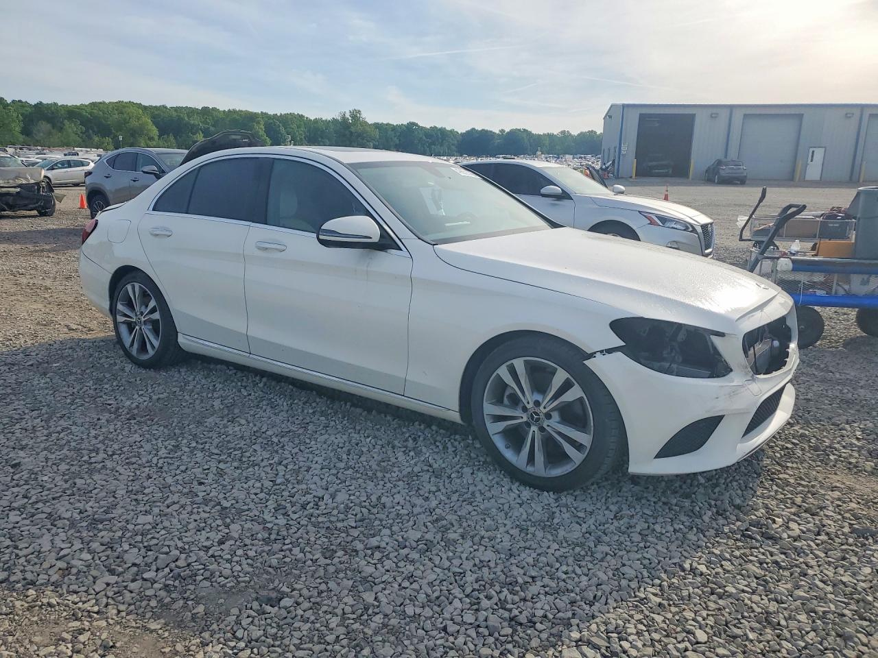 2019 MERCEDES-BENZ C