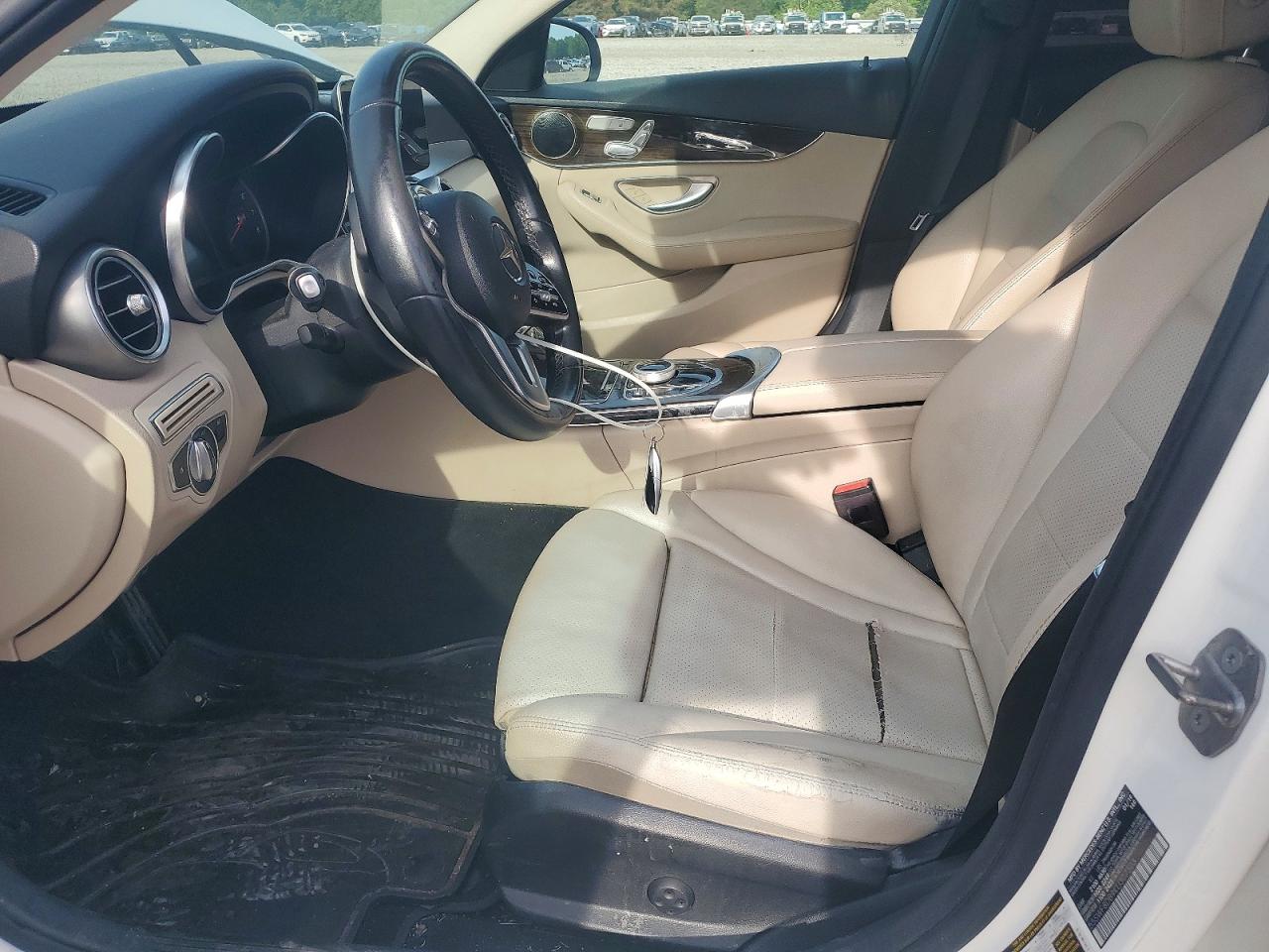 2019 MERCEDES-BENZ C