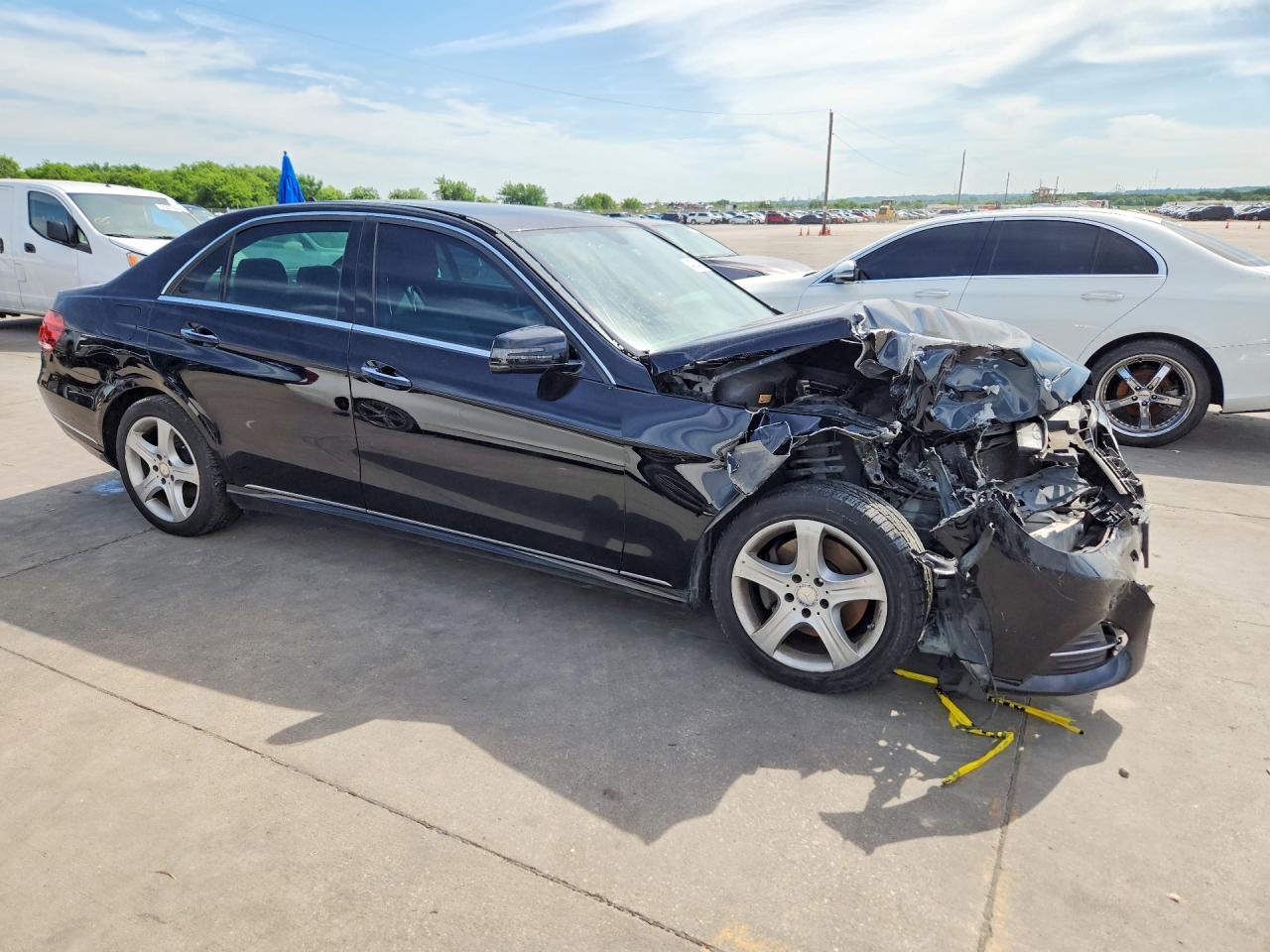 2014 MERCEDES-BENZ E