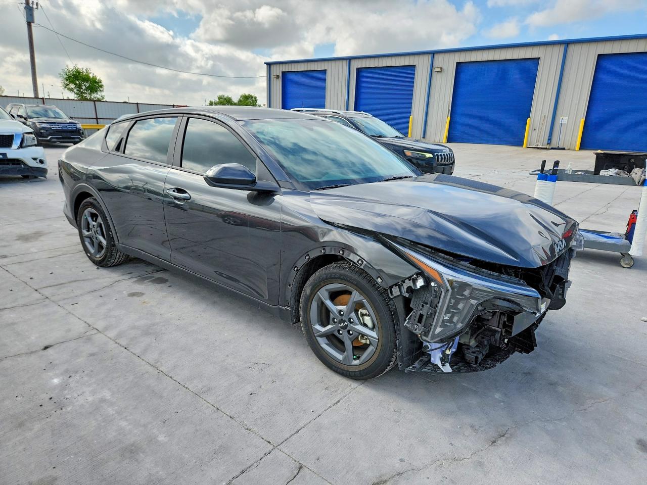 2025 KIA K4