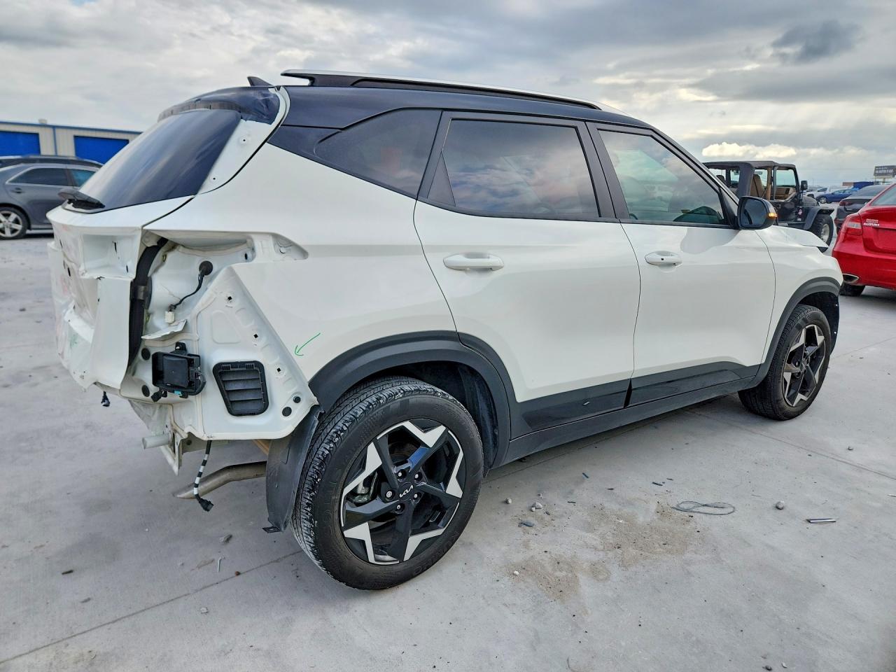 2025 KIA SELTOS