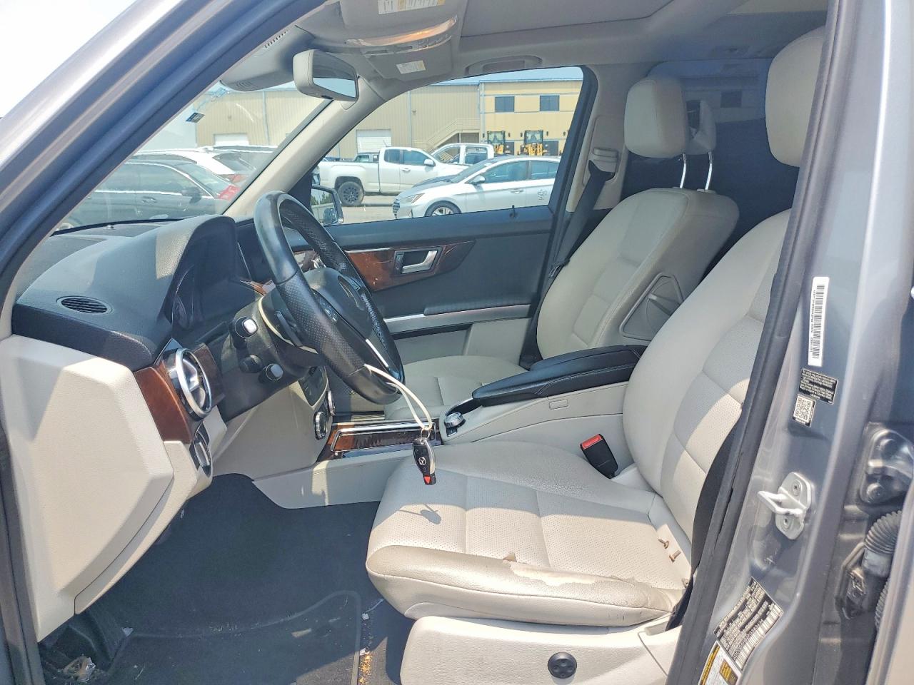 2015 MERCEDES-BENZ GLK