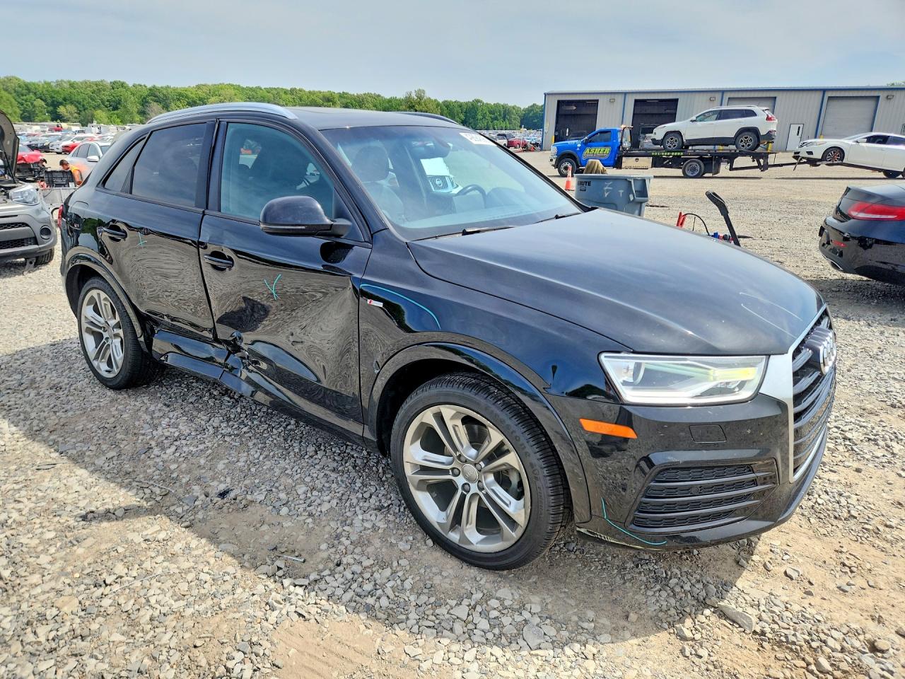 2018 AUDI Q3