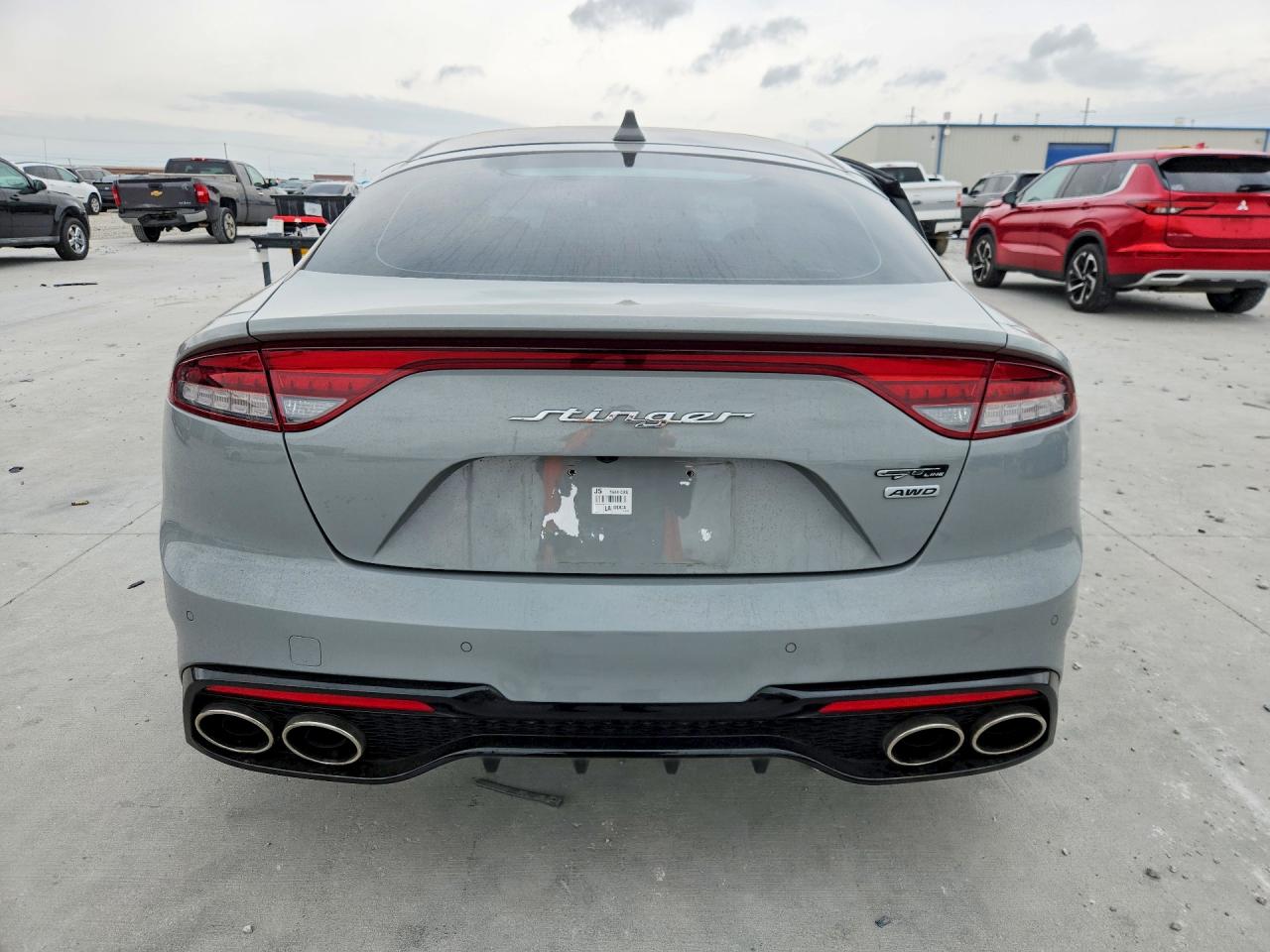 2022 KIA STINGER