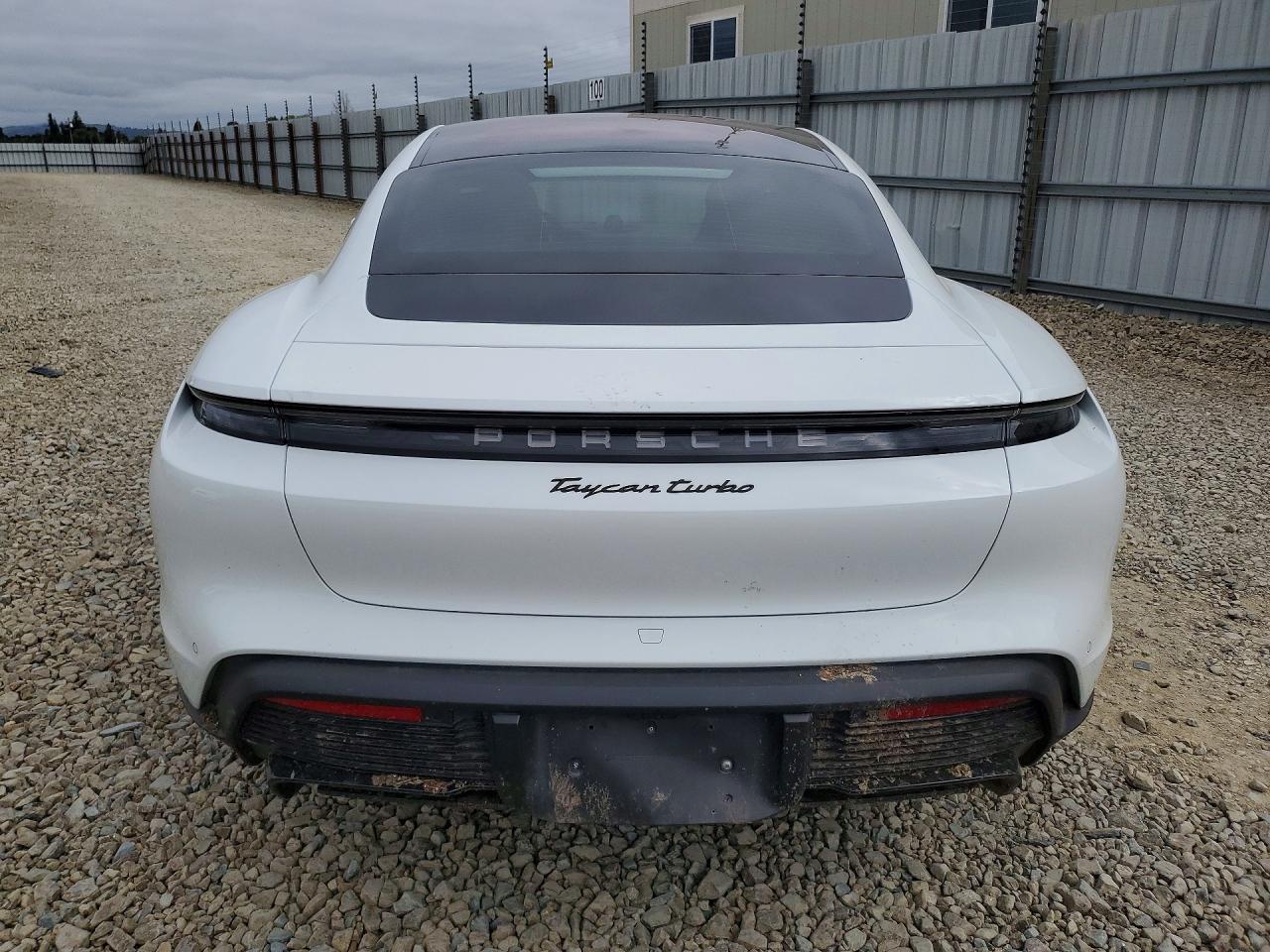 2020 PORSCHE TAYCAN