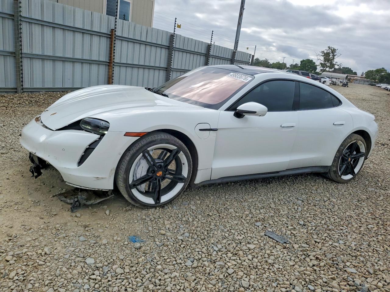 2020 PORSCHE TAYCAN