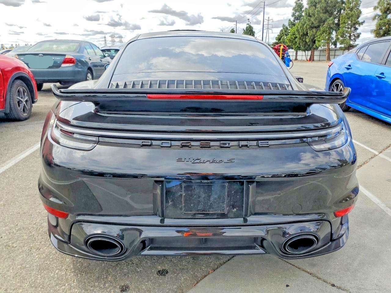 2023 PORSCHE 911