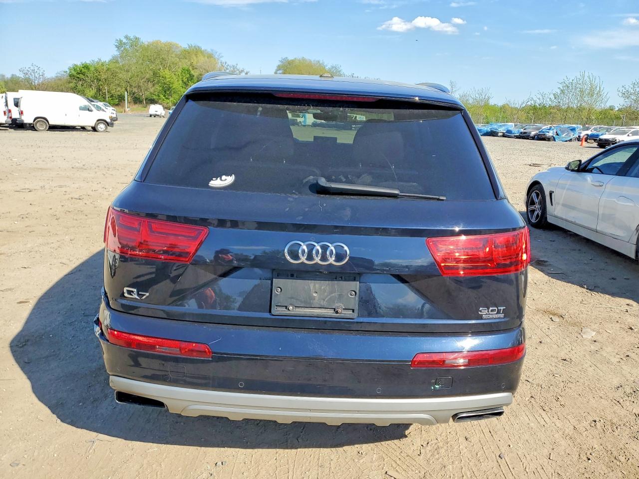 2017 AUDI Q7
