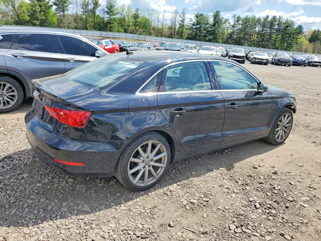 2015 AUDI A3