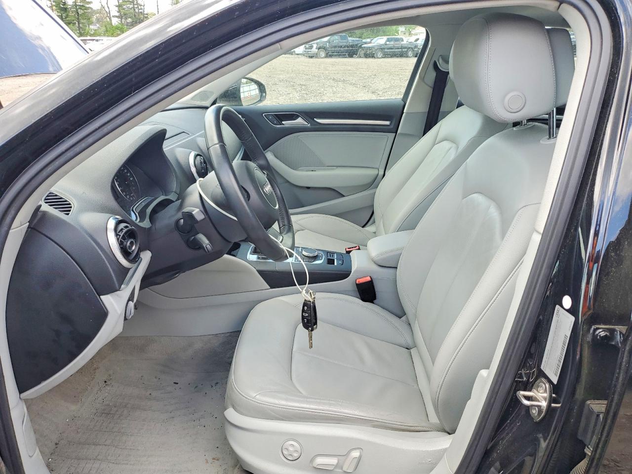 2015 AUDI A3