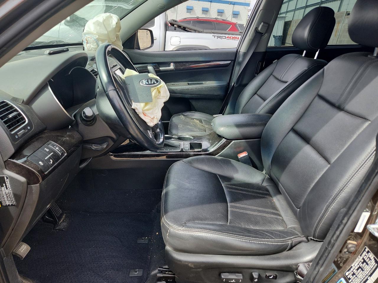 2015 KIA SORENTO — ?