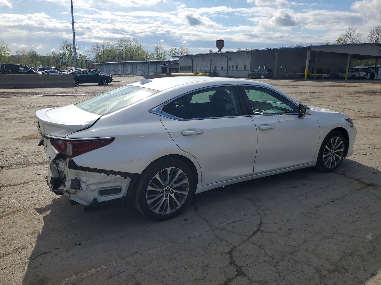 2021 LEXUS ES 350