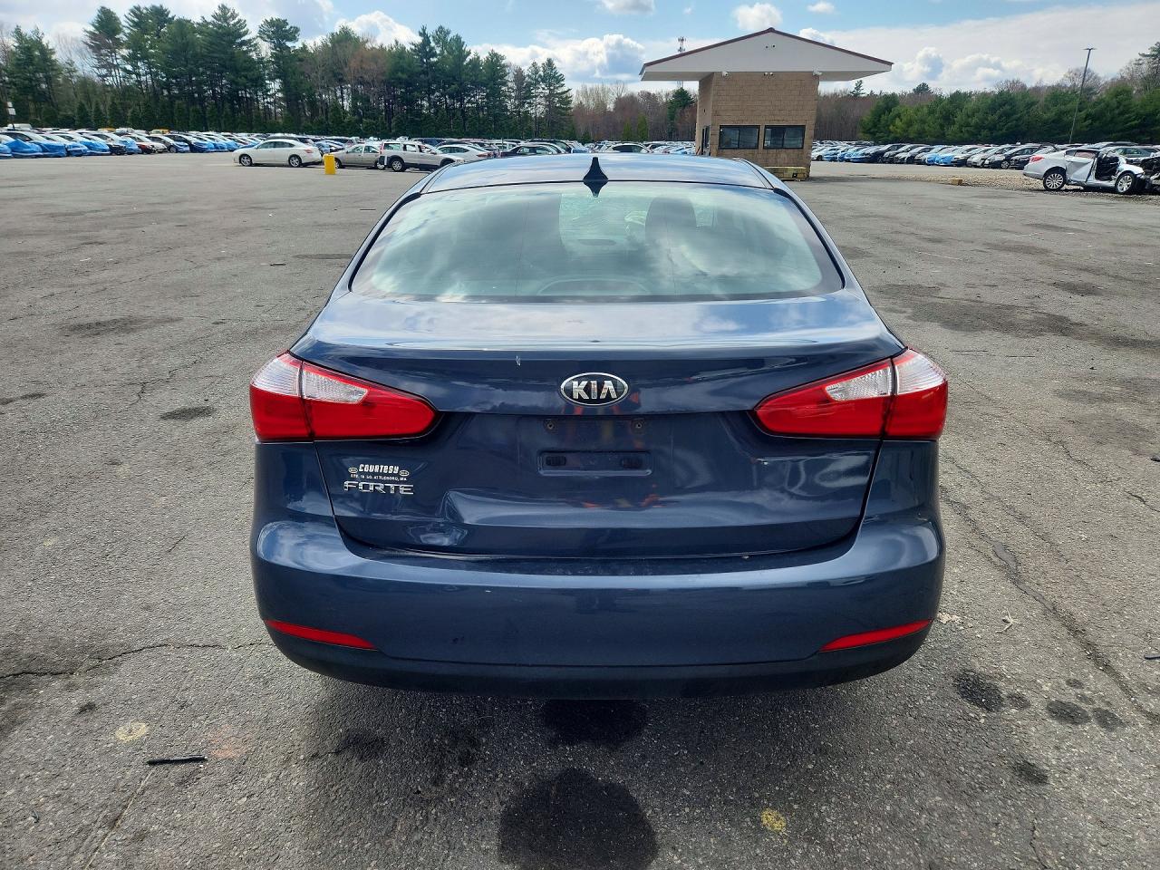 2016 KIA FORTE