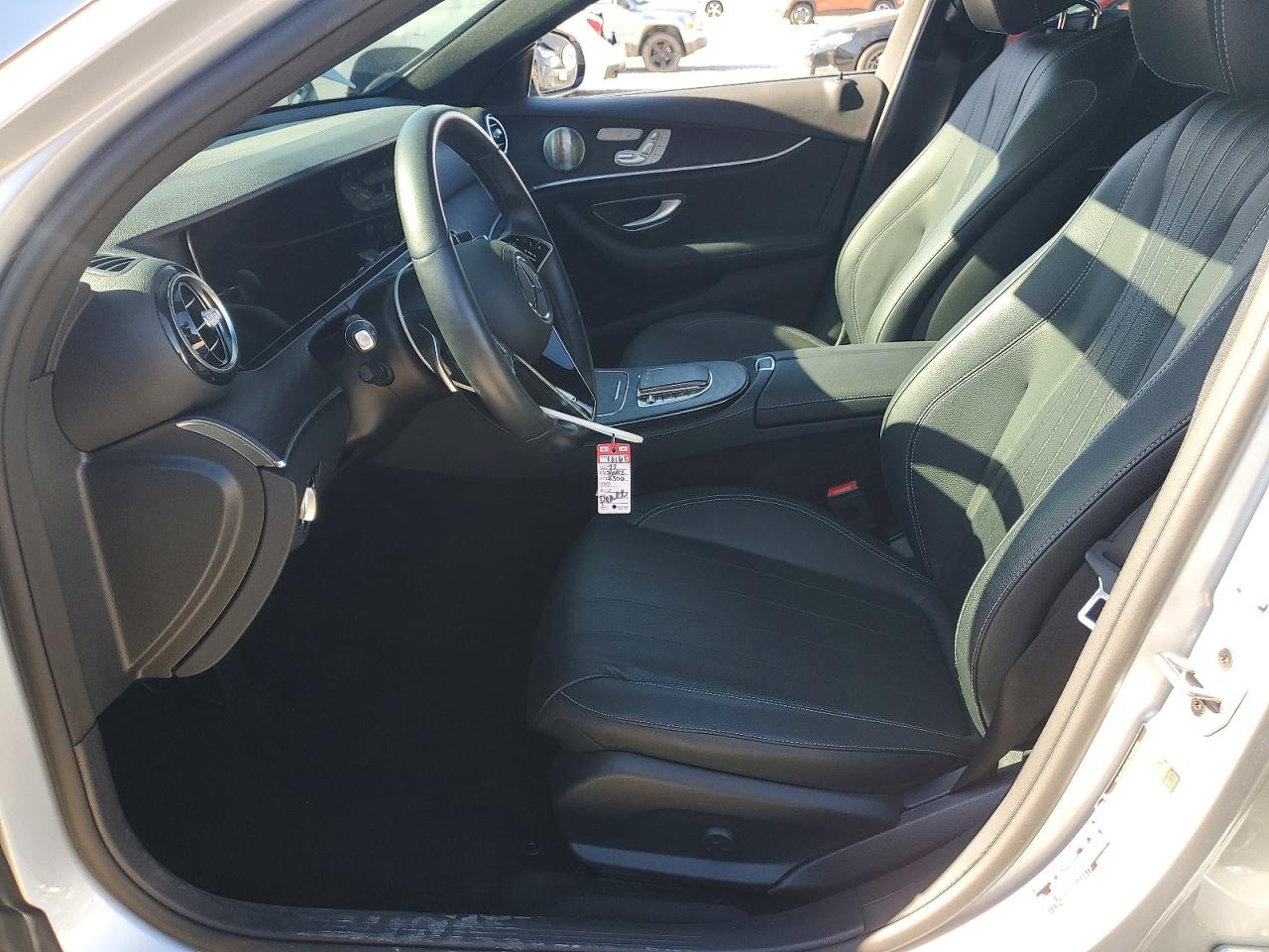 2022 MERCEDES-BENZ E