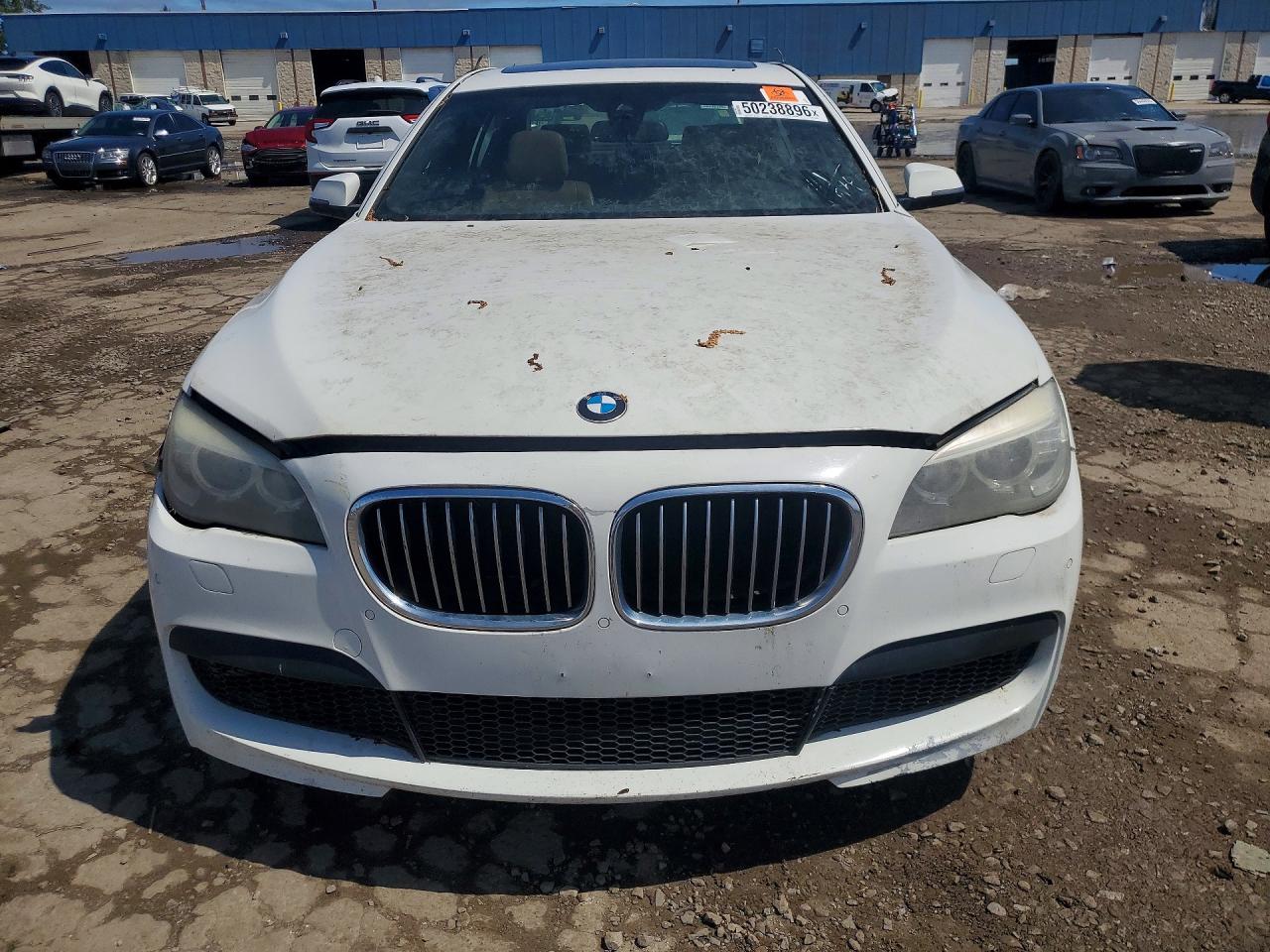 2013 BMW 740