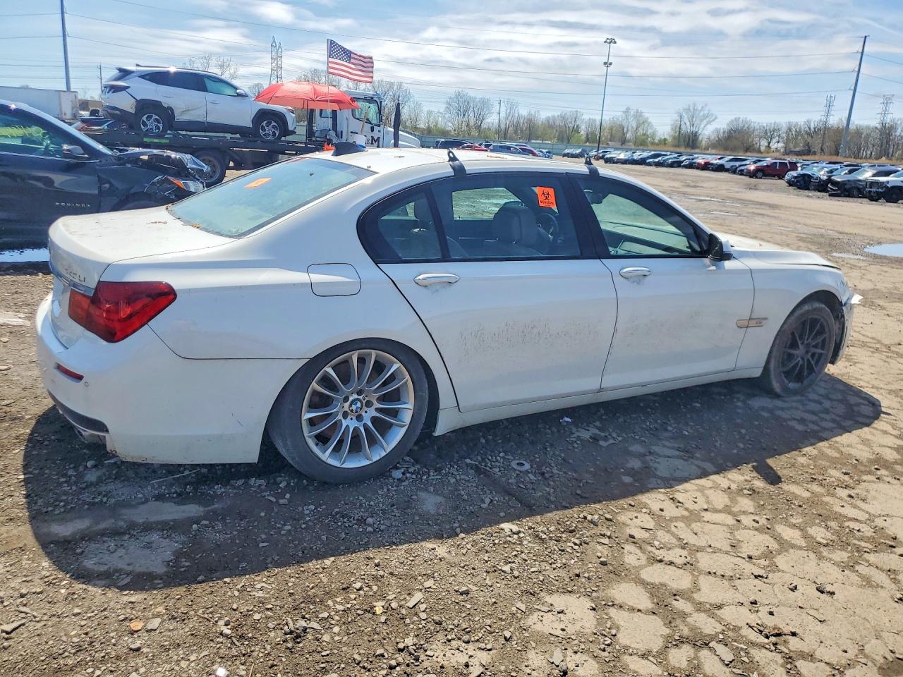 2013 BMW 740