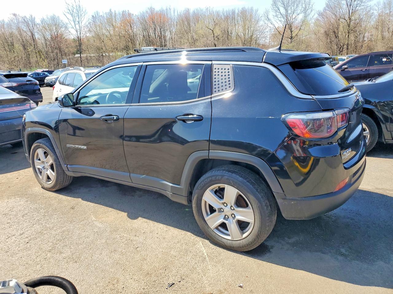 2022 JEEP COMPASS