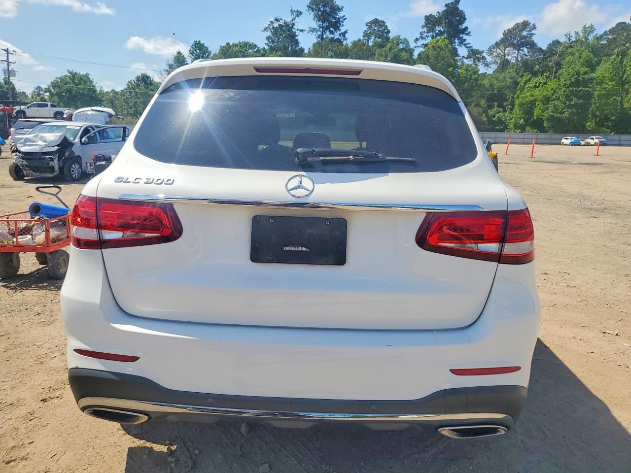 2019 MERCEDES-BENZ GLC