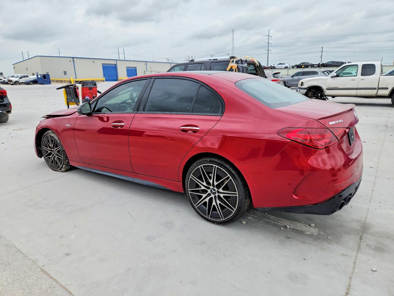2026 MERCEDES-BENZ C
