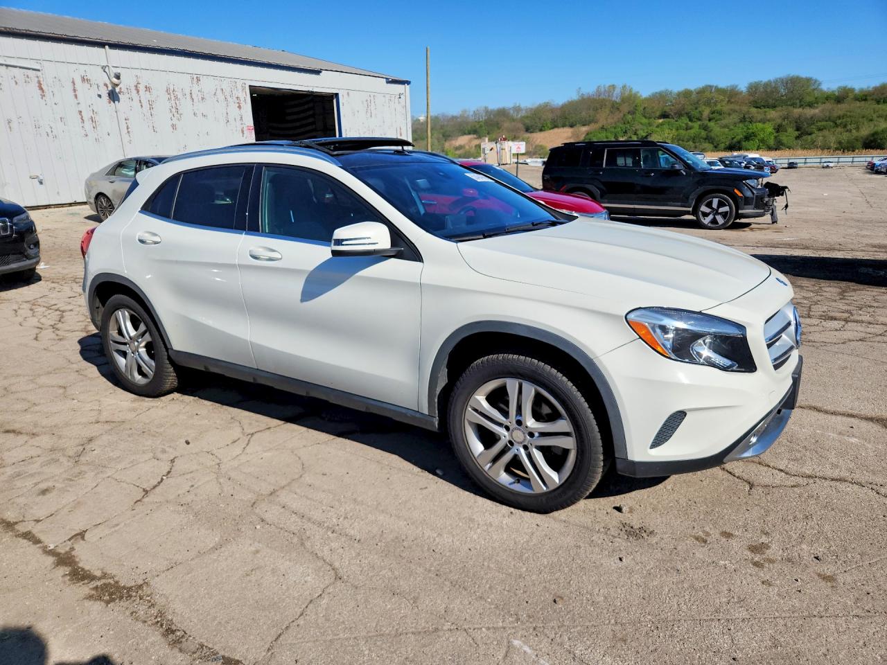 2016 MERCEDES-BENZ GLA