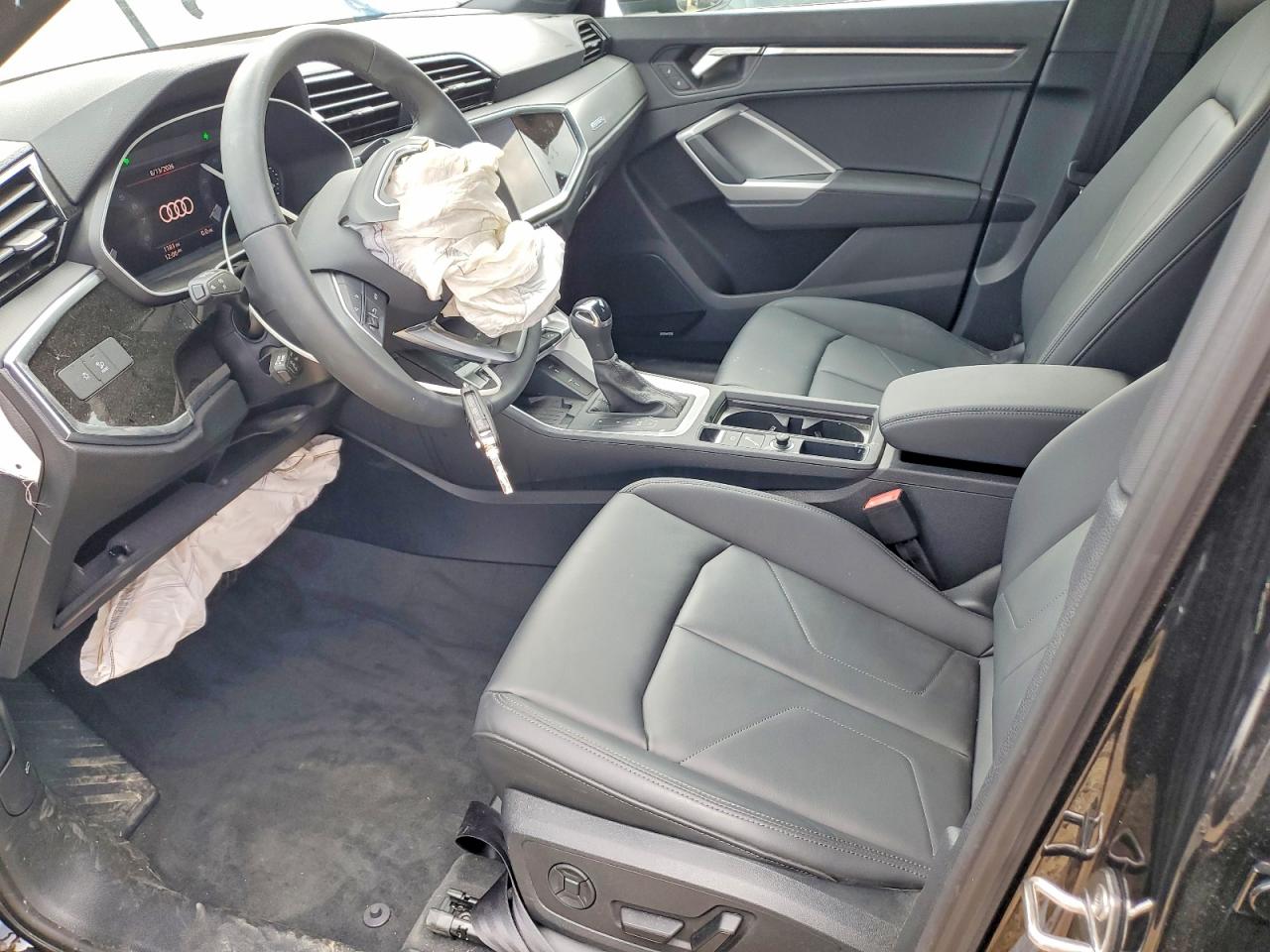 2025 AUDI Q3