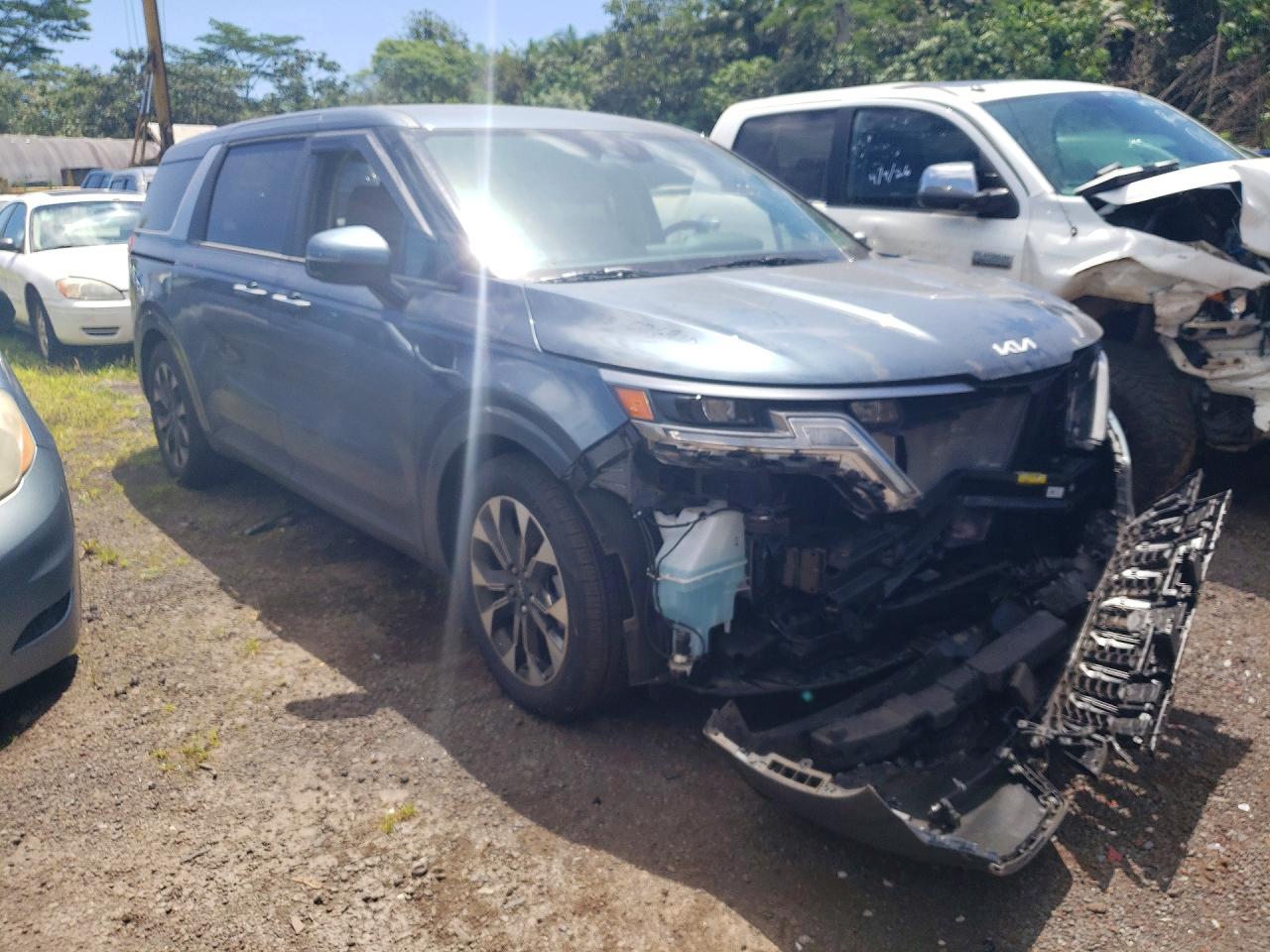 2024 KIA CARNIVAL