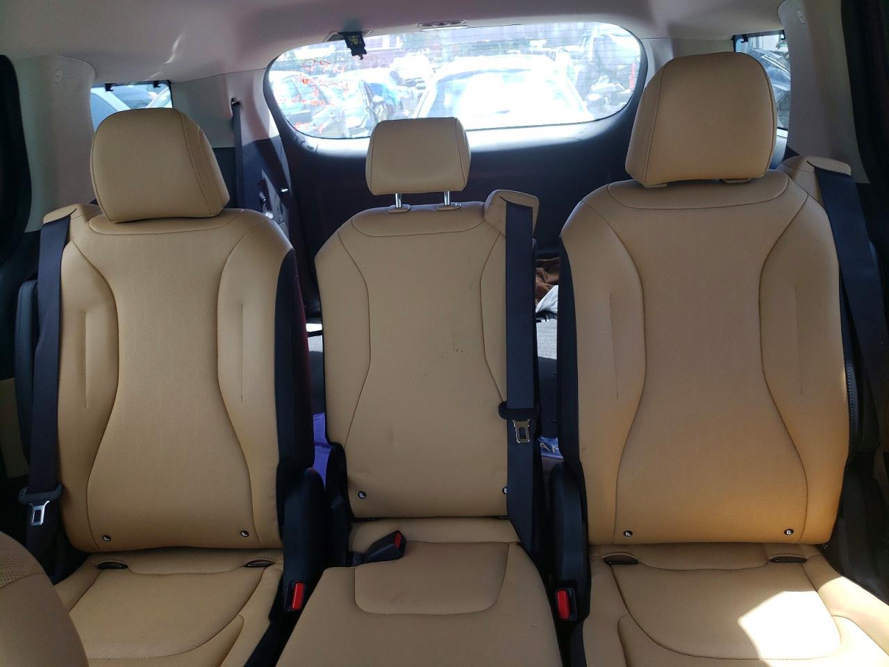2024 KIA CARNIVAL