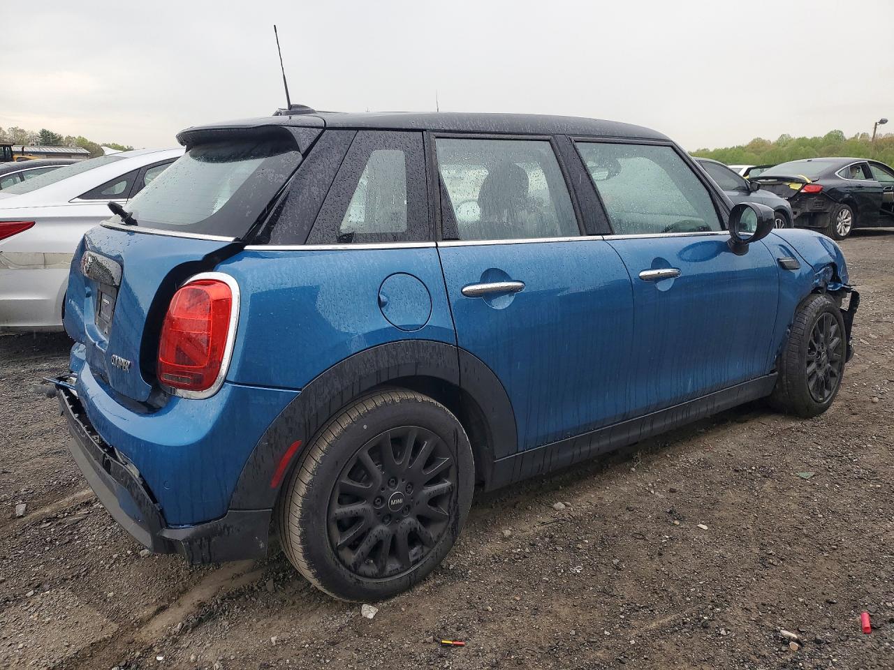 2023 MINI COOPER — ?