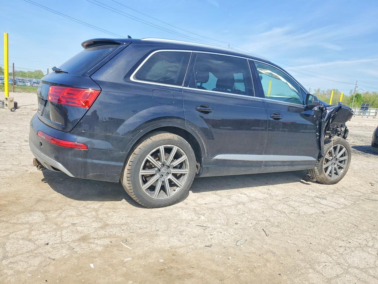2017 AUDI Q7