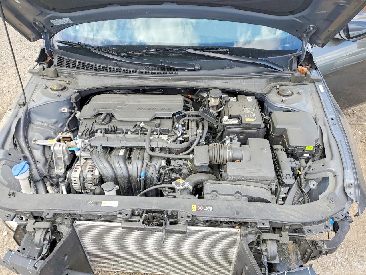 2025 HYUNDAI ELANTRA