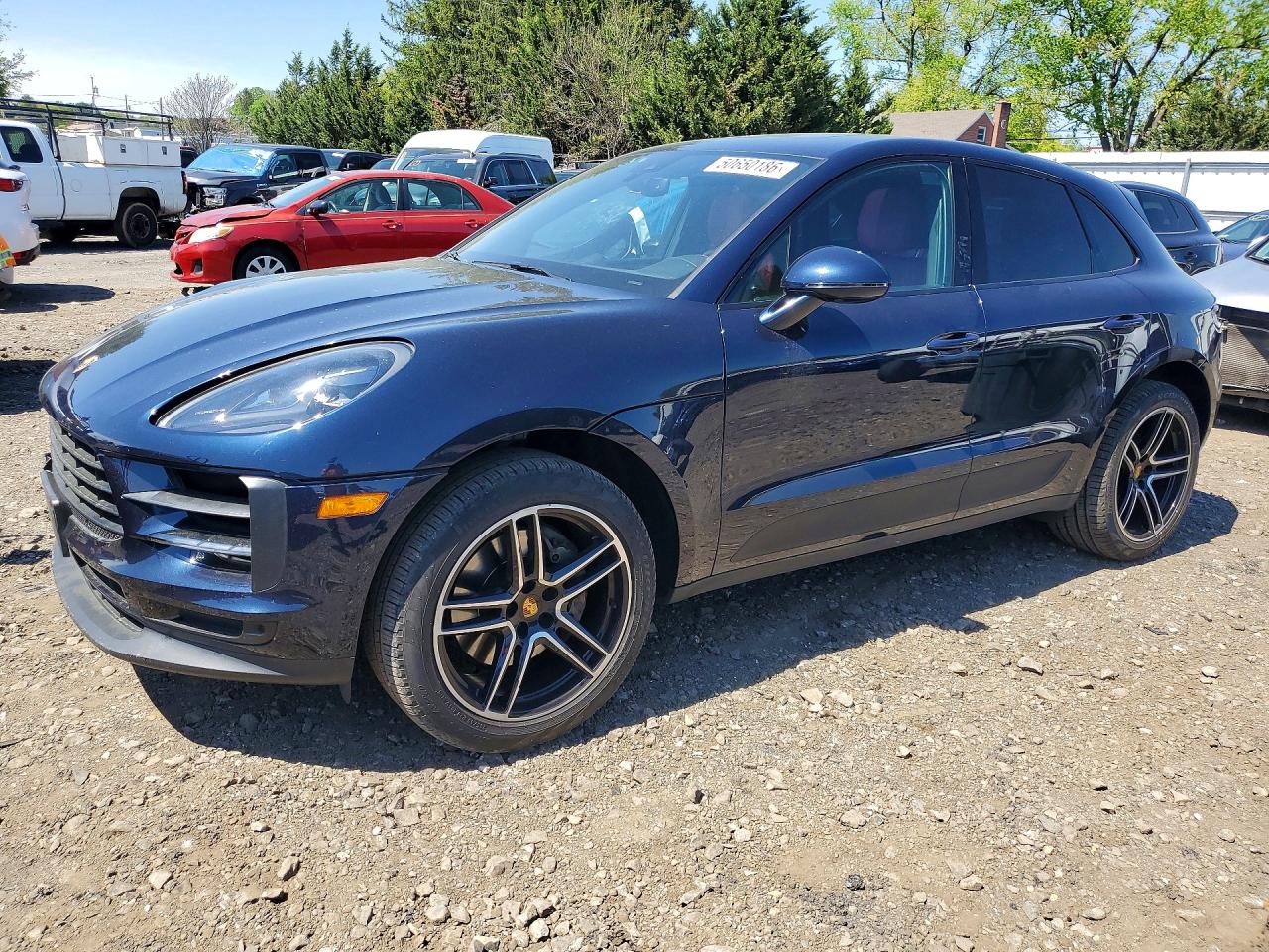 2020 PORSCHE MACAN