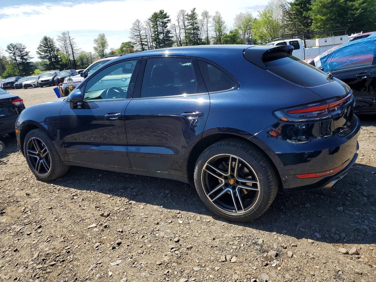 2020 PORSCHE MACAN