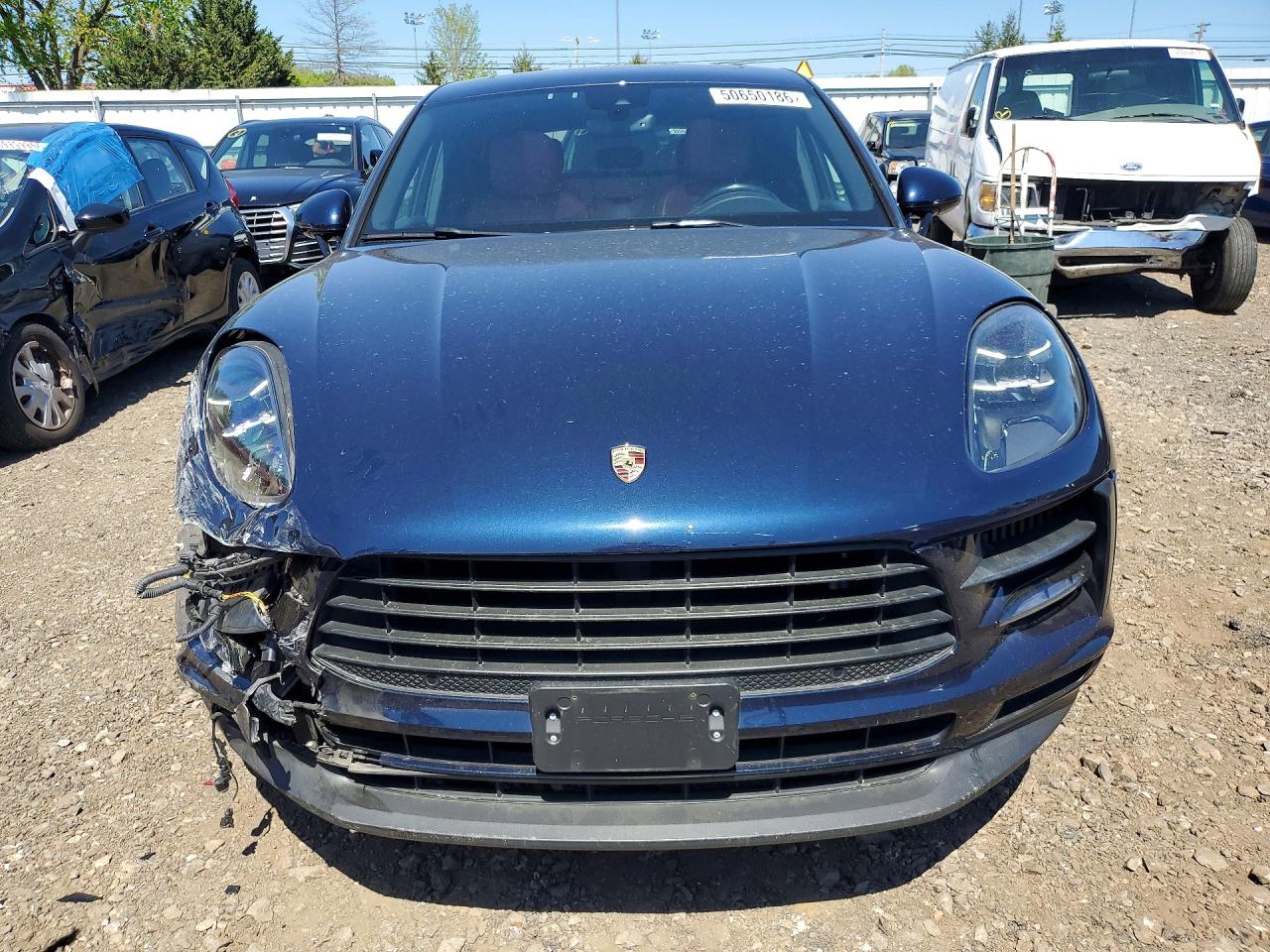2020 PORSCHE MACAN