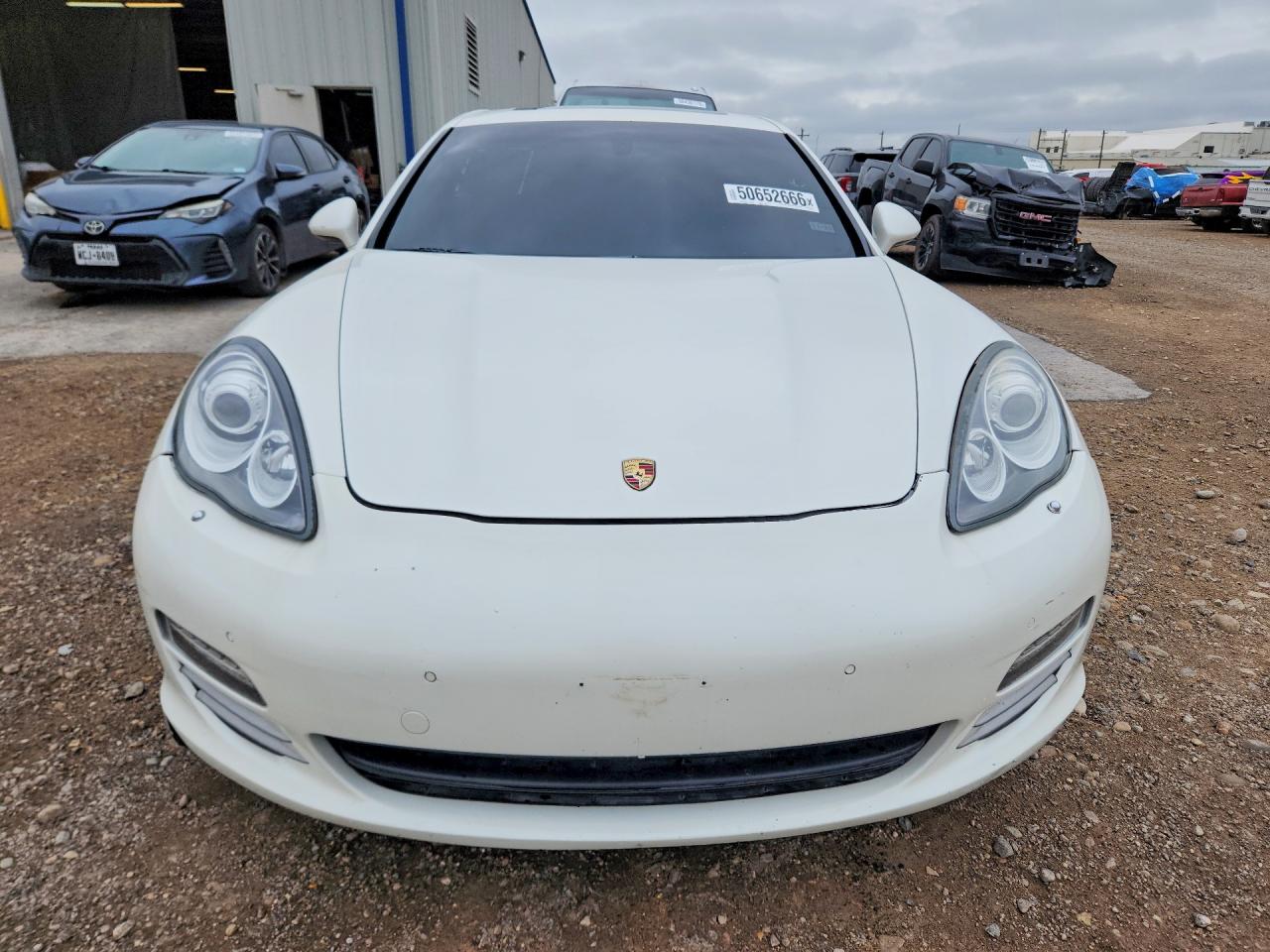 2011 PORSCHE PANAMERA