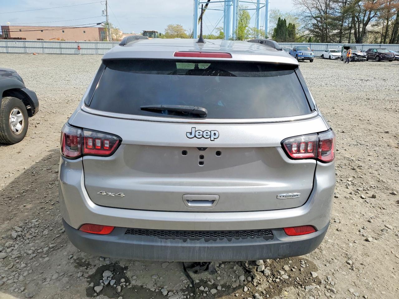 2022 JEEP COMPASS