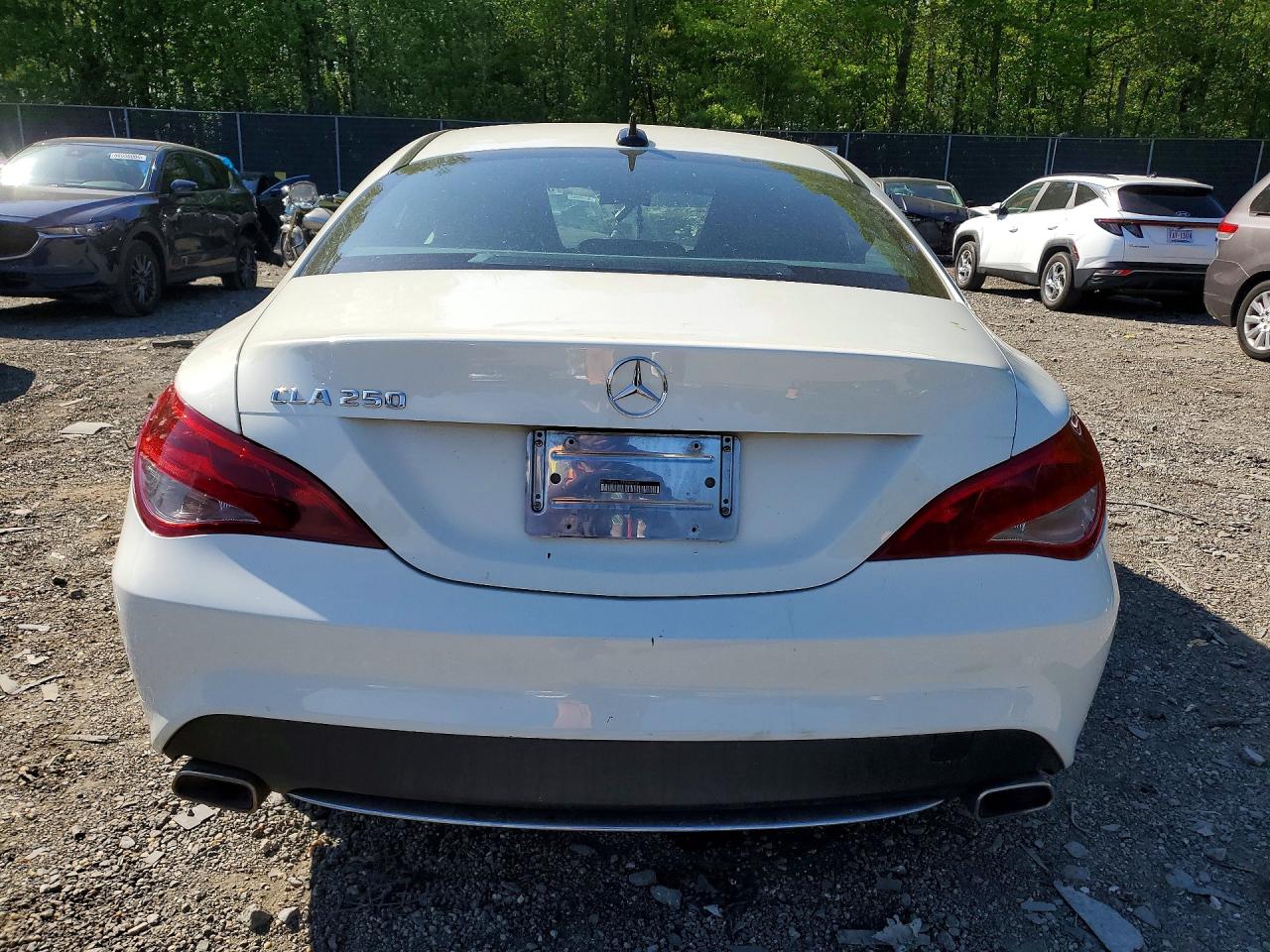 2015 MERCEDES-BENZ CLA