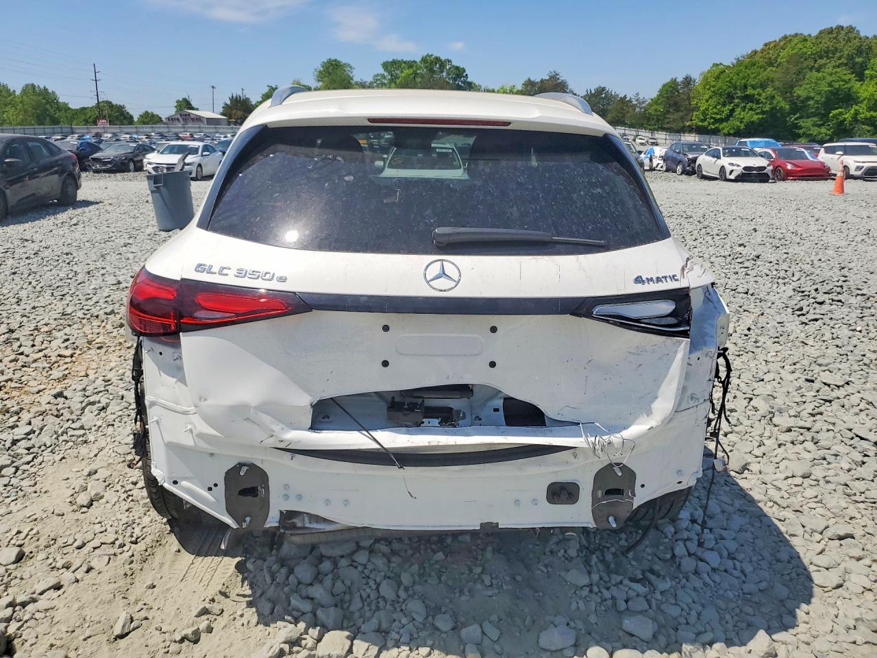 2025 MERCEDES-BENZ GLC