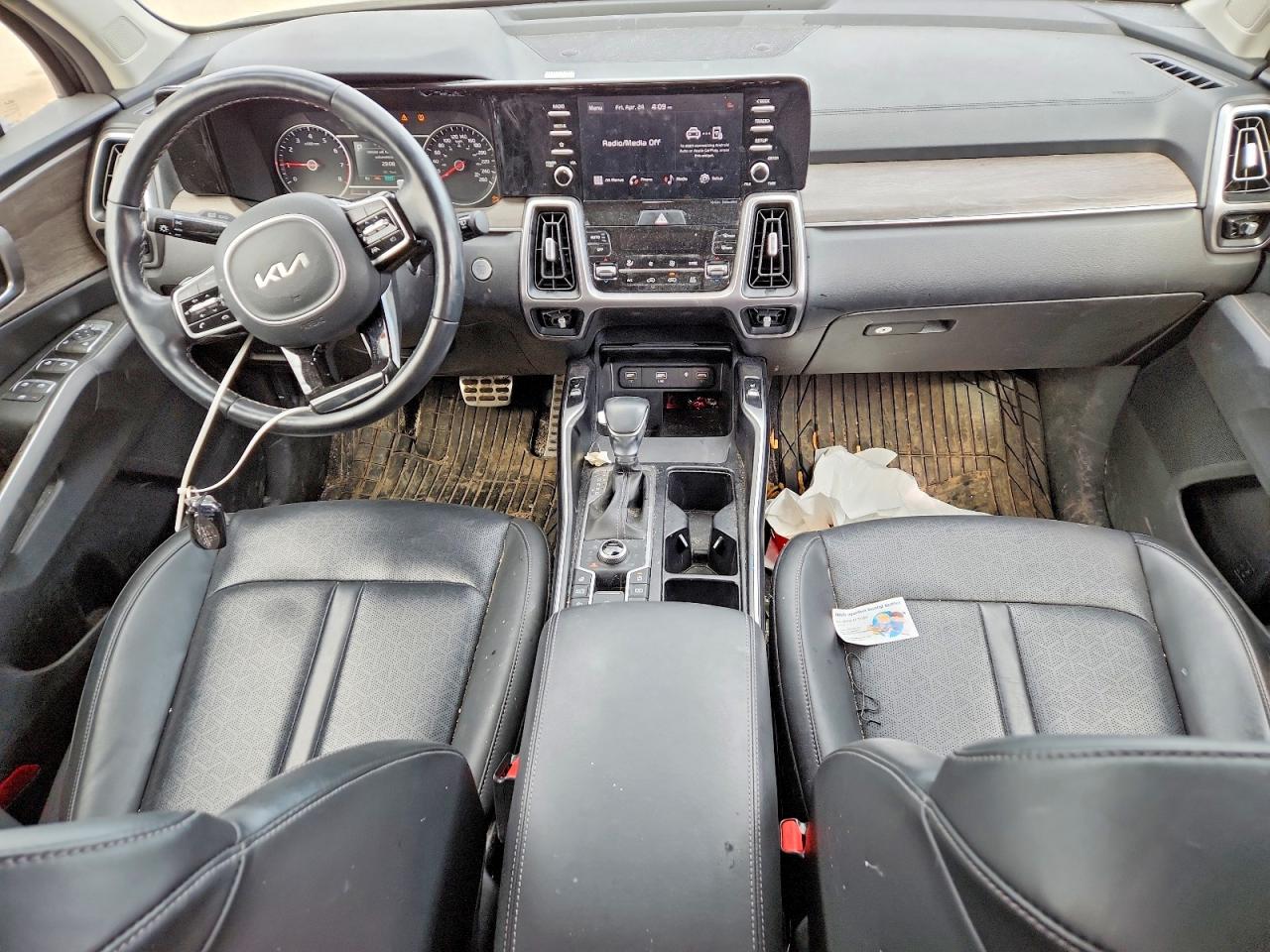 2022 KIA SORENTO