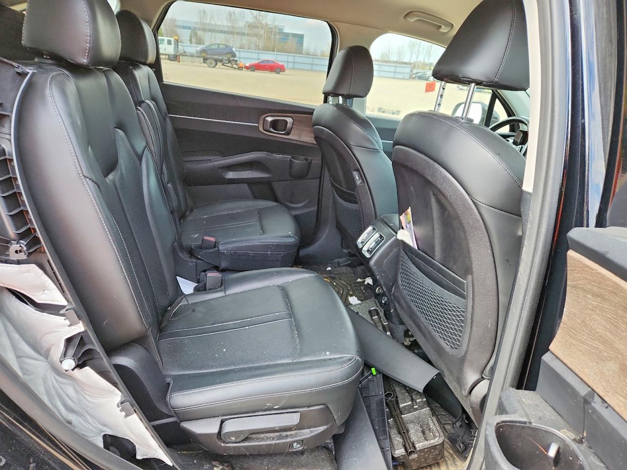 2022 KIA SORENTO