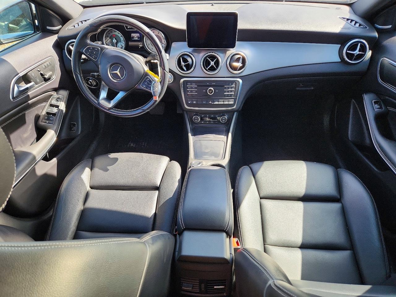 2016 MERCEDES-BENZ GLA
